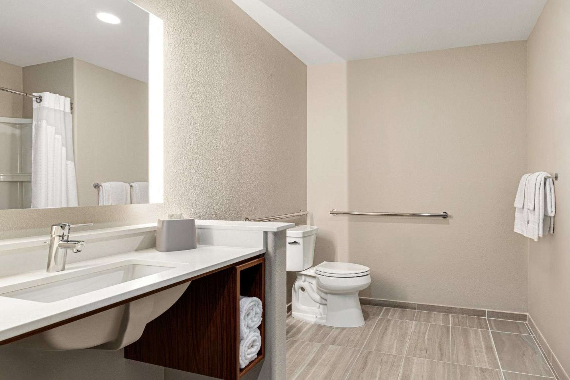 Holiday Inn Express & Suites Hayward - Castro Valley By Ihg Exteriör bild